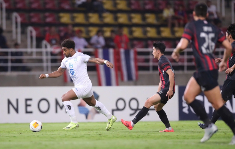 Trực tiếp Nam Định 0-0 Bangkok United: Thế trận giằng co