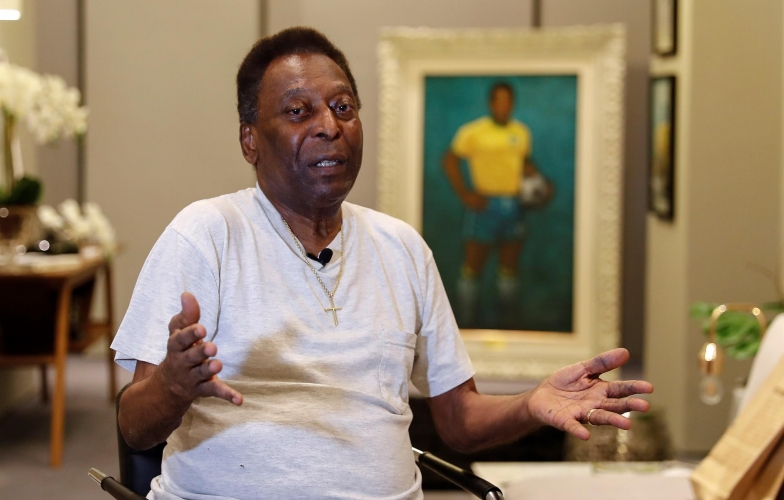 'Vua bóng đá' Pele báo tin xấu về tình hình sức khỏe