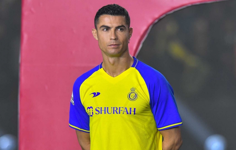 Thương vụ Ronaldo tới Al Nassr bất ngờ rò rỉ chi tiết gây sốc
