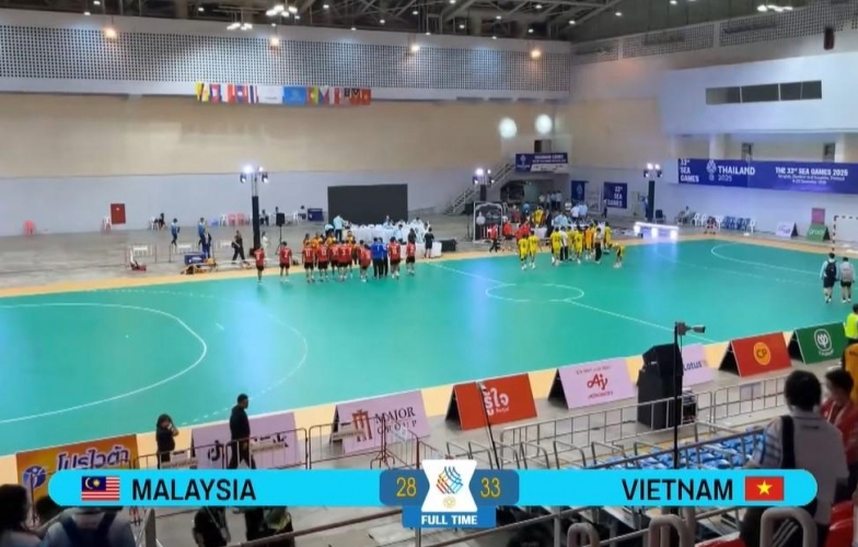 Thắng đậm Malaysia, Việt Nam vào bán kết SEA Games 33