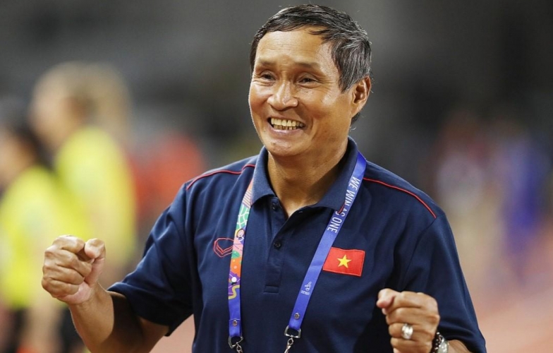 FIFA bất ngờ gửi thông điệp về HLV Mai Đức Chung