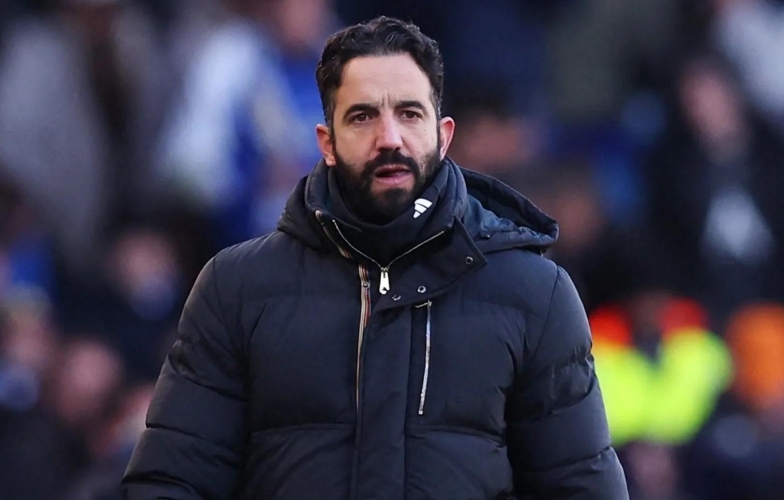 Viện binh trở lại, MU sẵn sàng thách thức top 4