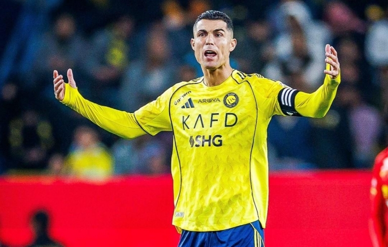 Cristiano Ronaldo thừa nhận điều khó tin sau trận thua