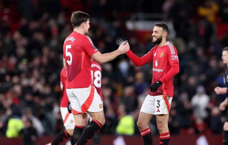 Juventus nhắm sao hậu vệ MU