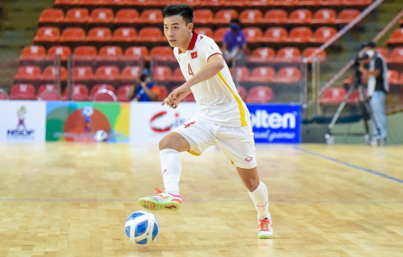 Hủy diệt đối thủ nhỏ, ĐT Futsal Việt Nam vươn lên dẫn đầu bảng B