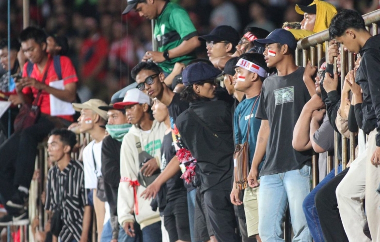 Thắng U16 Việt Nam, Indonesia vẫn bị cả Đông Nam Á 'cà khịa'