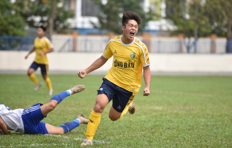 Tiền đạo U23 Việt Nam tỏa sáng rực rỡ, báo 'tín hiệu vui' trước Dubai Cup 2022