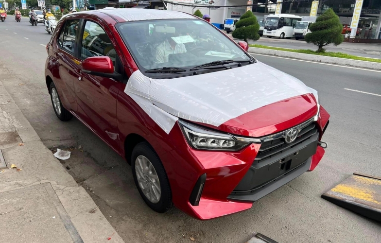 Toyota Wigo 2023 lộ diện tại đại lý ngay trước giờ ra mắt, sẵn sàng chạm trán Morning, i10