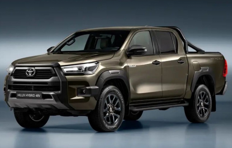 Bán tải Toyota Hilux chính thức xác nhận bản hybrid tiết kiệm nhiên liệu, dự kiến ra mắt năm sau