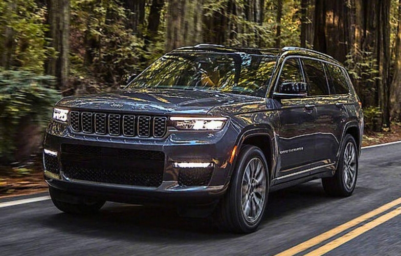 Jeep triệu hồi SUV Grand Cherokee tại Việt Nam vì vấn đề với giảm xóc