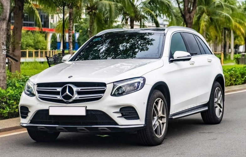 Lăn bánh 5 năm, Mercedes-Benz GLC 300 2019 lên sàn xe cũ với giá bất ngờ