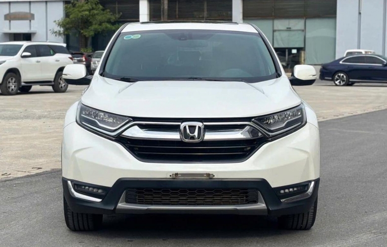 Honda CR-V 2019 lăn bánh 5 năm rao bán chưa tới 800 triệu đồng