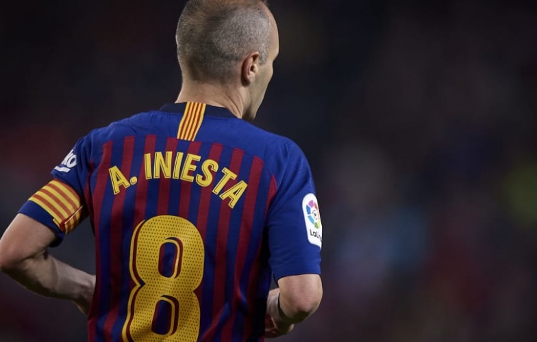Iniesta đề xuất người xứng đáng nhất thay thế Koeman ở Barca