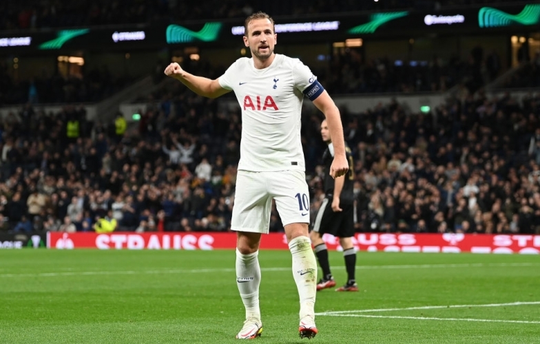 Kane tỏa sáng rực rỡ giúp Tottenham hủy diệt đối thủ