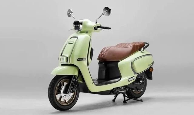 'Nhá hàng' xe tay ga Suzuki US125 hoàn toàn mới: Thiết kế cổ điển, tham vọng cạnh tranh với Vespa