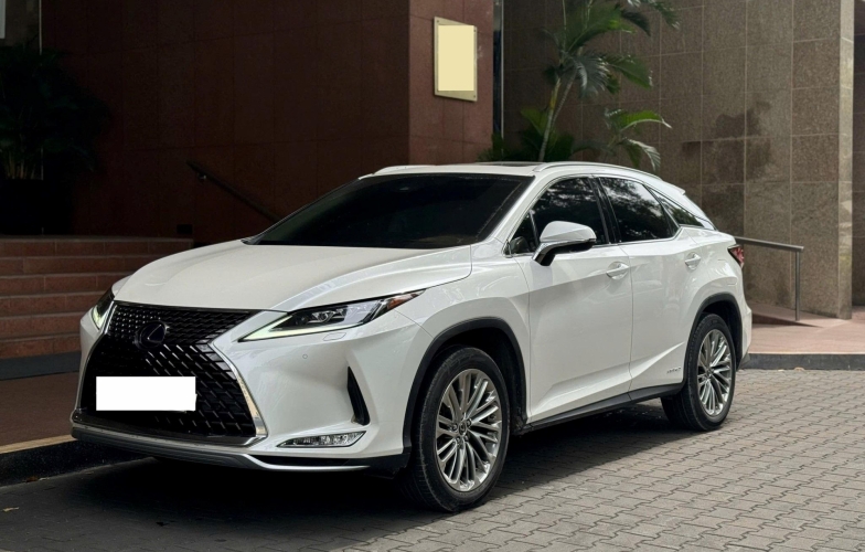 Xe sang Lexus RX 450h 2022 lăn bánh 2 năm tại Việt Nam bán lại với giá bao nhiêu?