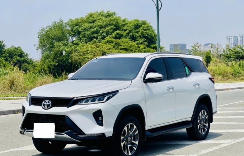 Bất ngờ mức khấu hao của Toyota Fortuner Legender 2020 sau 4 năm lăn bánh