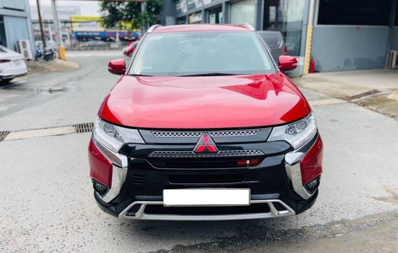 Bất ngờ mức khấu hao của Mitsubishi Outlander 2021 sau 3 năm lăn bánh tại Việt Nam