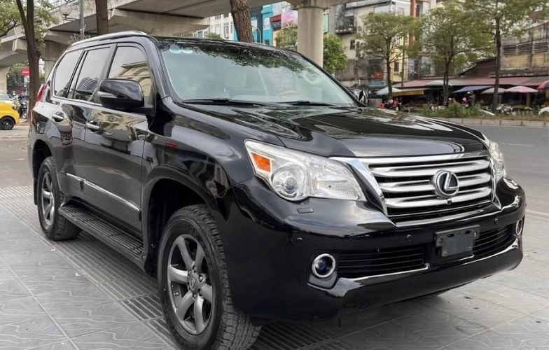 SUV hạng sang Lexus GX 460 2011 lăn bánh 13 năm tại Việt Nam lên sàn xe cũ với giá thế nào?