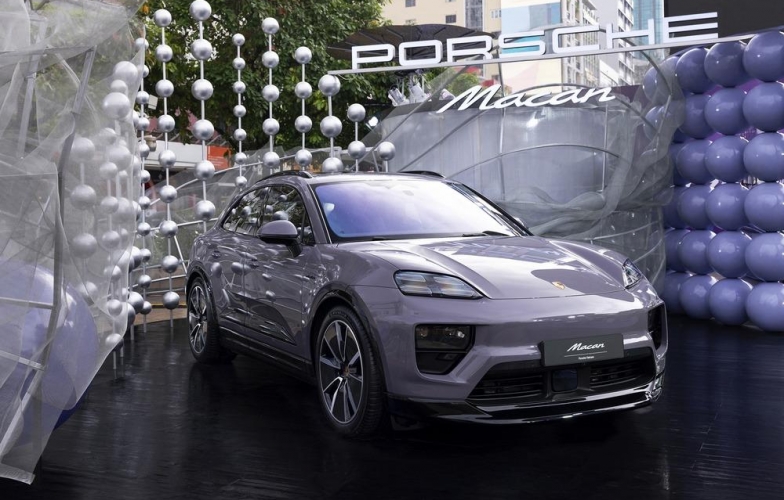 Porsche Macan thuần điện có giá từ 3,48 tỷ đồng tại Việt Nam, mạnh nhất gần 640 mã lực