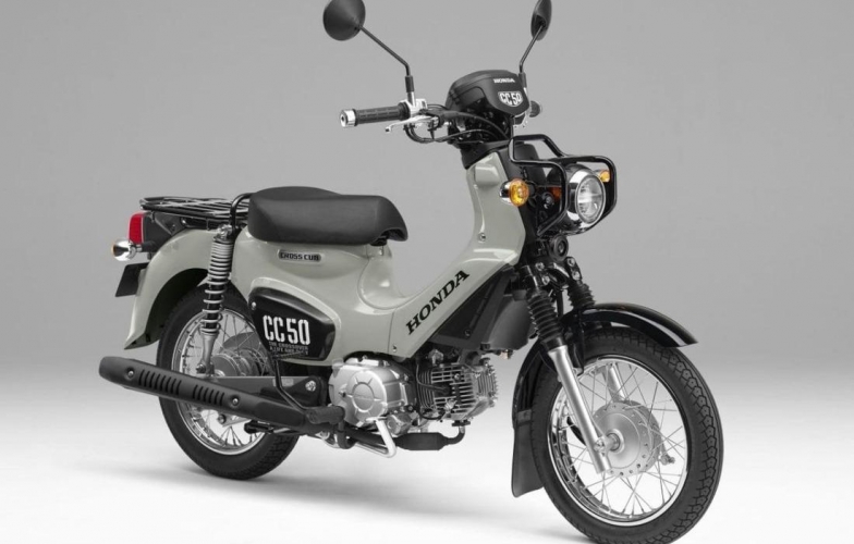 Honda Cross Cub 50 2025 ra mắt: Thiết kế trẻ trung, giá quy đổi từ hơn 50 triệu đồng