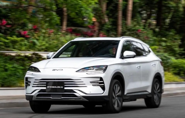 Thị trường xe gầm cao thêm sôi động với cuộc đua 'song mã' của ô tô PHEV từ Trung Quốc