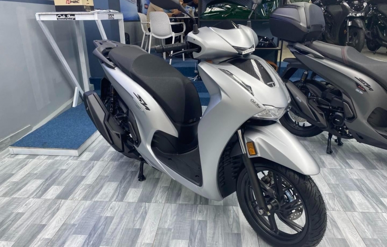 Lô xe ga Honda SH 350i 2025 nhập Ý đầu tiên cập bến Việt Nam, giá dự kiến không rẻ