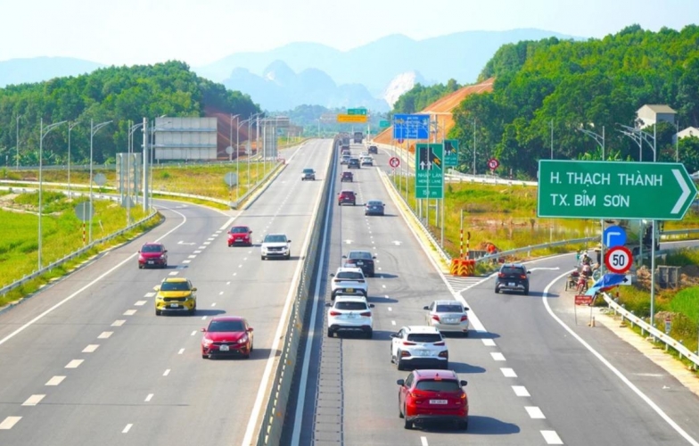 Lỡ đi quá lối ra trên cao tốc: Xử lý thế nào để không bị phạt nặng?