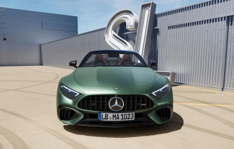 Siêu phẩm mui trần Mercedes-AMG SL 63 S E Performance đã về Việt Nam, giá dự kiến 12,29 tỷ đồng