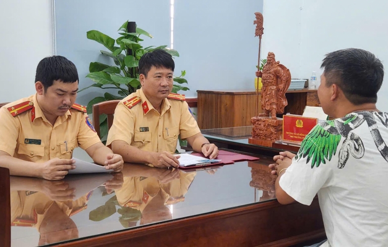 Bình Định: Tưởng 'lách' được luật, hai người đi nộp phạt thay bị camera giám sát giao thông lật tẩy