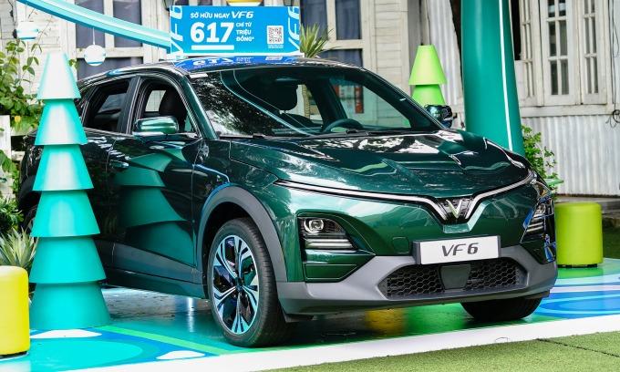 VinFast VF 6 bán chạy nhất phân khúc: Xe điện đang thay đổi cuộc chơi CUV cỡ B?