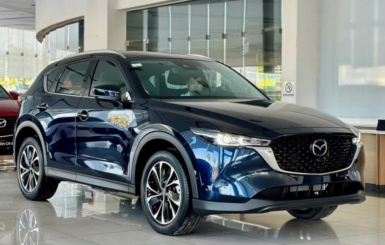 Mazda CX-5 tái chiếm ngôi đầu phân khúc CUV hạng C, bất chấp Ford Territory duy trì chính sách 'khủng'