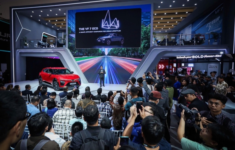 Dàn xe điện VinFast 'đổ bộ' triển lãm GIIAS 2025: VF 7 lần đầu ra mắt Indonesia