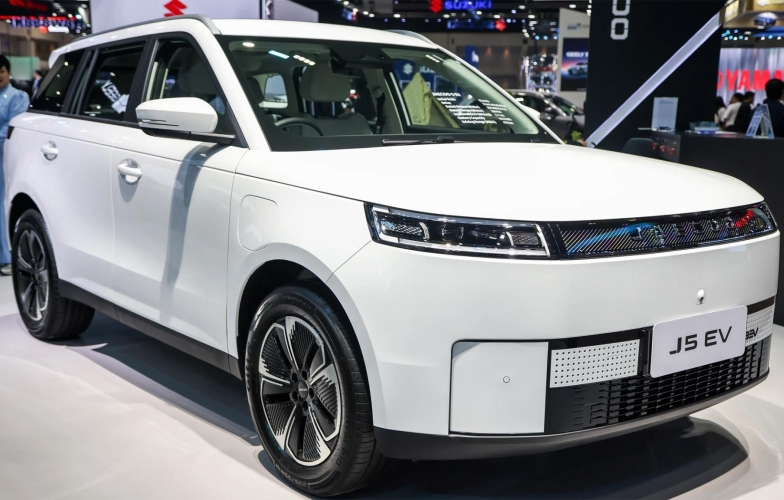 Omoda & Jaecoo hé lộ kế hoạch lắp ráp xe tại Việt Nam: Jaecoo J5 và Omoda 4 sẽ xuất xưởng từ 2026