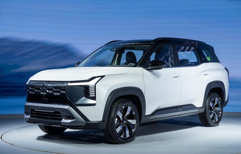 Mitsubishi tung ưu đãi lớn nhất năm: Destinator giảm giá ngay khi vừa ra mắt, Xforce hỗ trợ 100% phí trước bạ