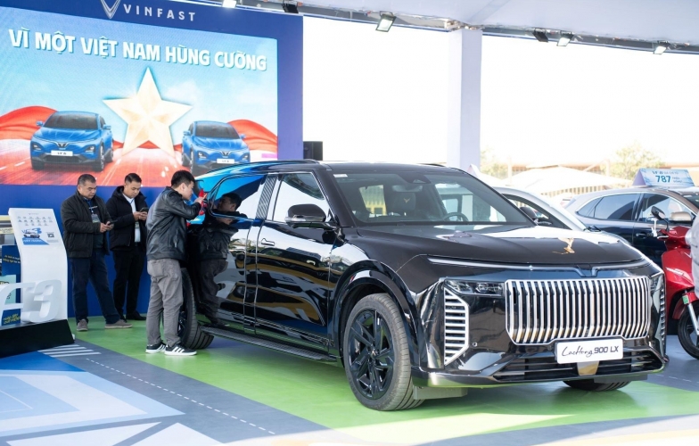 Gian hàng của hãng xe điện VinFast tại Vietnam Mobility Show 2025 có gì?