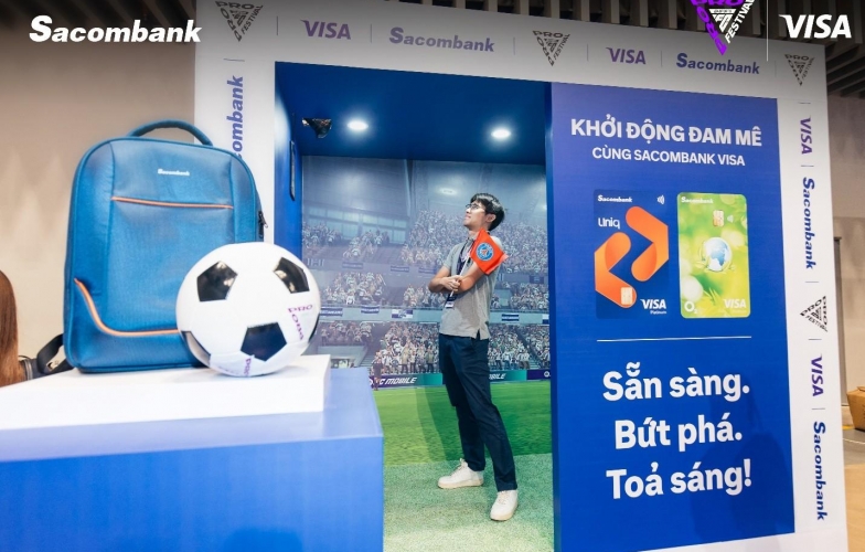 Sacombank đồng hành cùng visa tại sự kiện thể thao điện tử EA SPORTS FC PRO FESTIVAL 2025