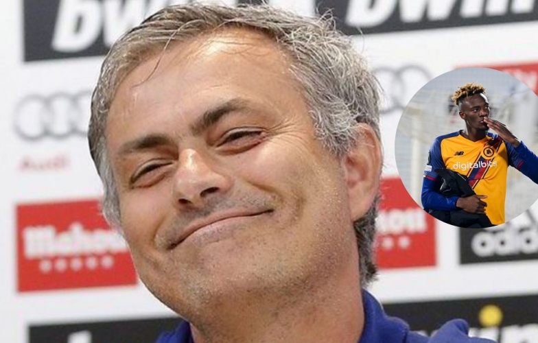 Mourinho được 'nối ống thở' khi người cũ Chelsea bật chế độ 'cứu thầy'