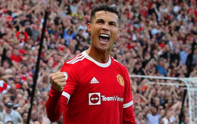 Ronaldo hạnh phúc tột bậc khi thắng giải thưởng 'danh giá bậc nhất lịch sử'