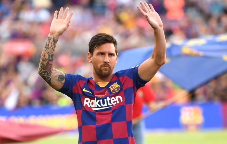 Đội trưởng Barca mời gọi Lionel Messi trở lại Camp Nou