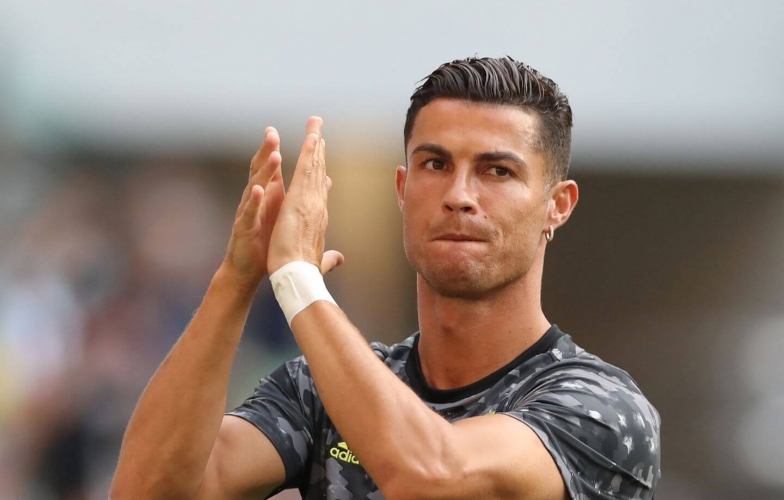 Rời MU, Ronaldo sắp cứu rỗi hàng công của 'đại gia' nước Anh?