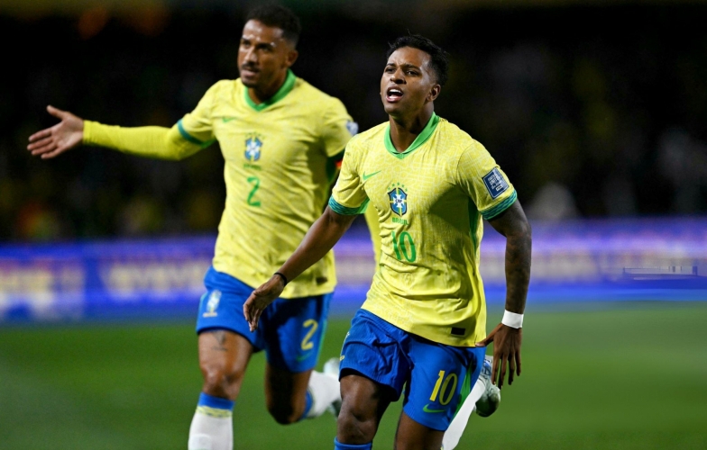 Rodrygo rực sáng giúp Brazil thắng tối thiểu Ecuador