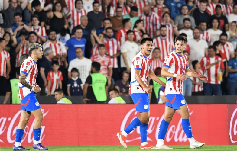 Trực tiếp Paraguay 1-0 Brazil: Địa chấn xảy ra