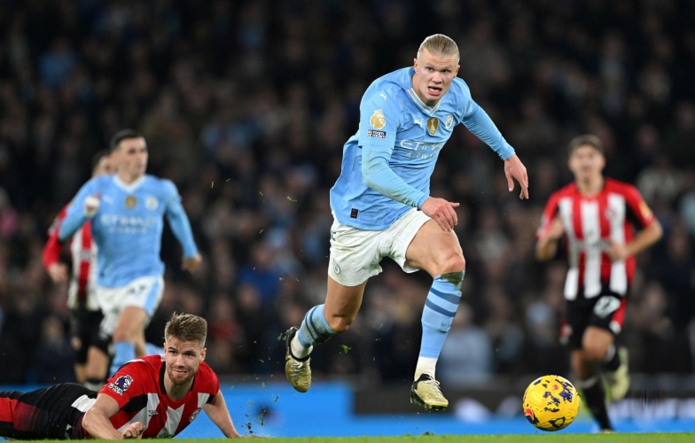 Trực tiếp Man City 0-1 Brentford: Cơn địa chấn