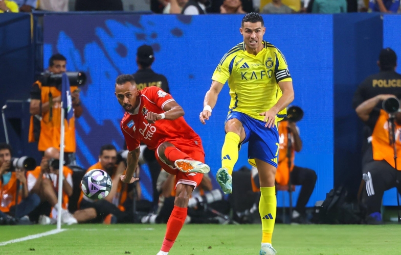 Trực tiếp Al Nassr 1-0 Al Wehda: Ronaldo lập công