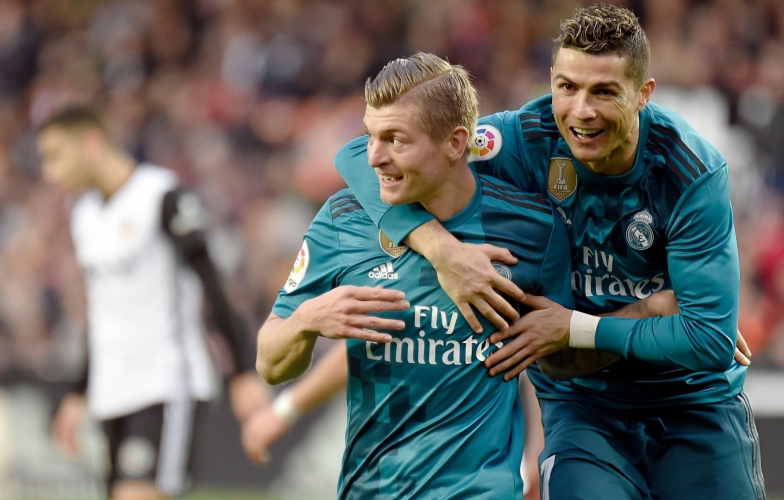 Toni Kroos nói thẳng: 'Ghi bàn là một cơn nghiện với Ronaldo'