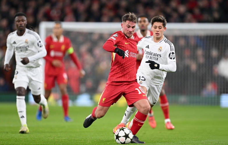 Trực tiếp Liverpool 0-0 Real Madrid: Đôi công hấp dẫn