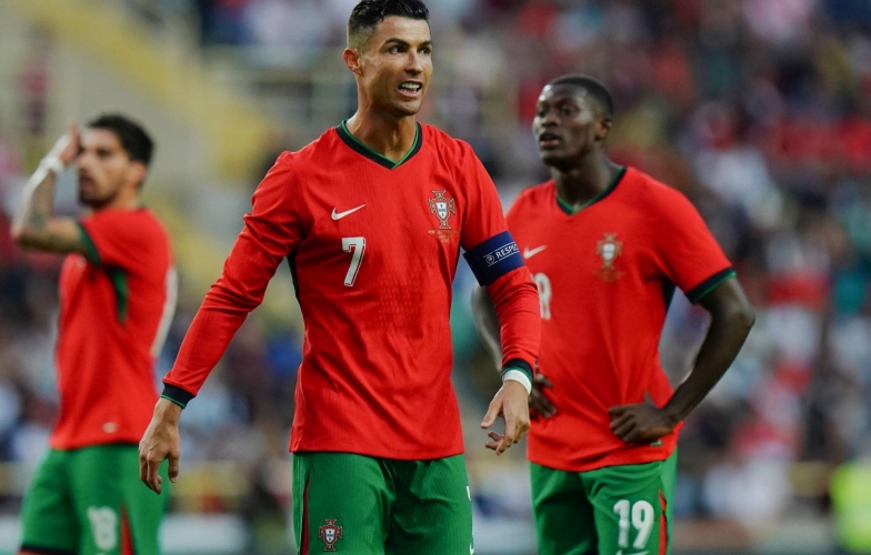 MU quan tâm đặc biệt tới đồng đội của Ronaldo