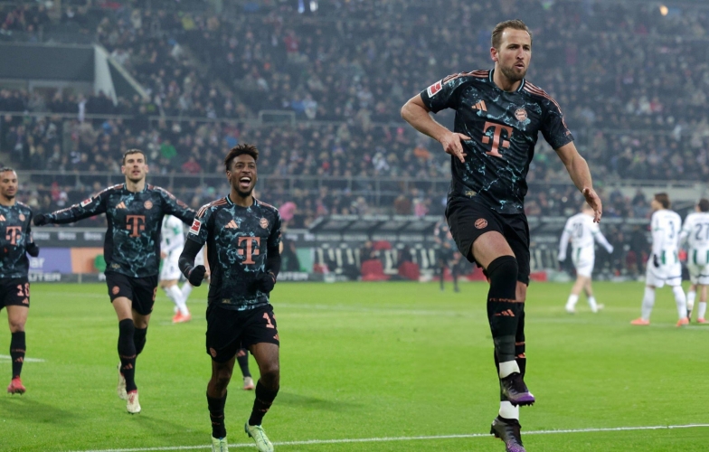 Harry Kane tỏa sáng, Bayern thắng tối thiểu Monchengladbach