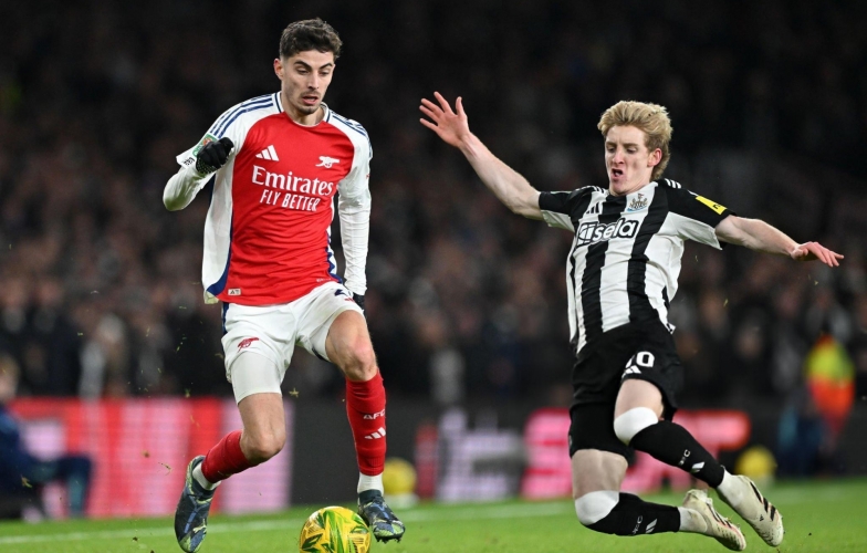 Trực tiếp Newcastle vs Arsenal, 3h00 hôm nay 6/2